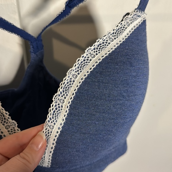 TOMMY HILFIGER NWT Lightly Lined Lounge T-Back Bra - Blue Size 34D - Picture 3 of 5